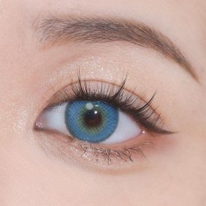 Eyemi Very Blue Contact Lenses